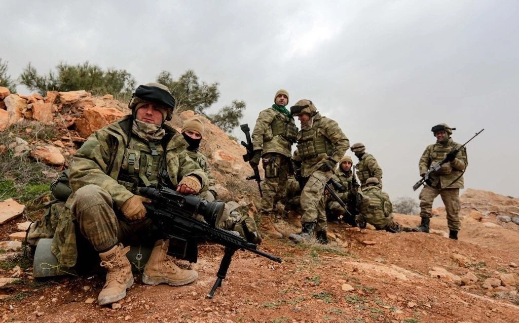 Μας έρχονται ζαλισμένα τα μεμέτια: Aτελείωτες οι σημερινές φάπες των Κούρδων – Ωρα να μιλήσουν και οι Ελληνικές Ένοπλες Δυνάμεις